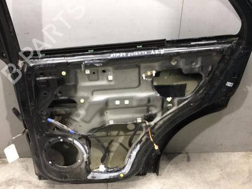 Used Right rear door KIA SORENTO I (JC) 2.5 CRDi 4WD (140 hp) 25571572