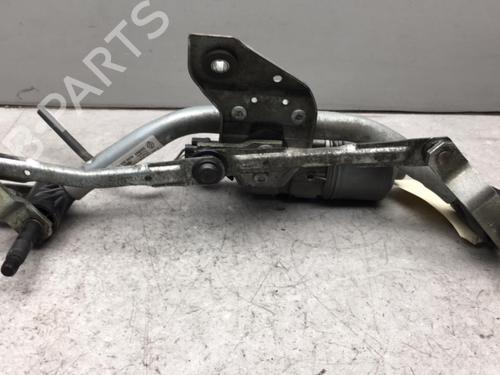 Used Front wiper motor RENAULT TWINGO II (CN0_) 1.2 16V (CN04, CN0B) (75 hp) 25538526