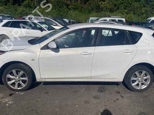 Headrest MAZDA 3 (BL) 1.6 MZ-CD (BL14) | BP25574763I31 