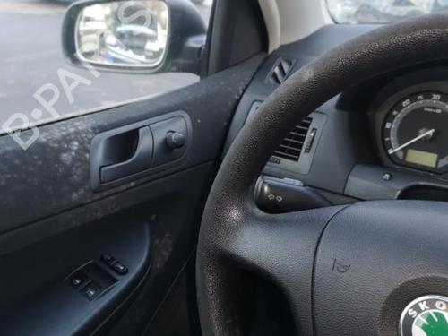 Faro izquierdo SKODA FABIA I Combi (6Y5) 1.4 TDI | BP25536581C28 