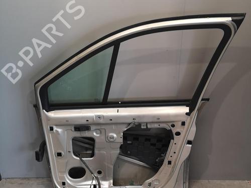 Used Right front door RENAULT SCÉNIC II (JM0/1_) 1.5 dCi (JM02, JM13) (101 hp) 25554524