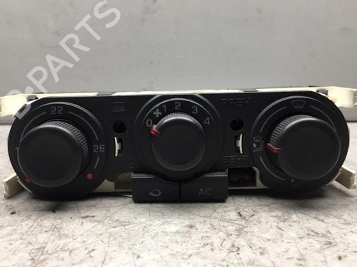 Used Climate control SEAT IBIZA III (6L1) 1.4 16V (75 hp) 25520603