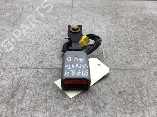 Used Seat buckle KIA SORENTO I (JC) 2.5 CRDi 4WD (140 hp) 25571567
