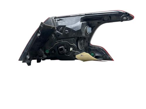 Left taillight PEUGEOT 308 II (LB_, LP_, LW_, LH_, L3_) 1.6 BlueHDi 120 | BP26901827C34 