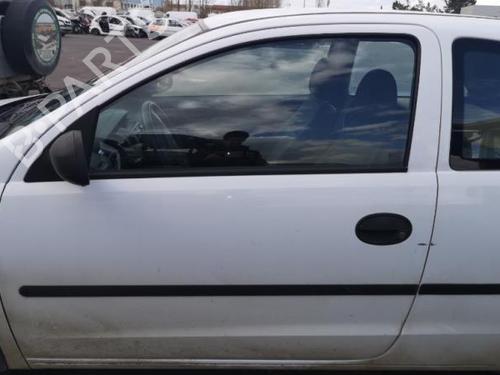 Høyre baklys OPEL CORSA C (X01) 1.3 CDTI (F08, F68) | BP25578733C35 