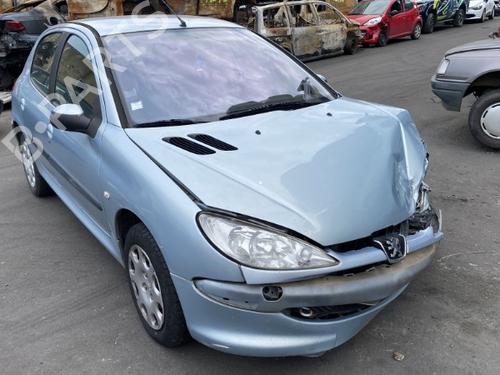 Tågelys PEUGEOT 206 Hatchback (2A/C) 1.4 i | BP25574584C37 