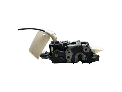 front-left-lock-citroen-c5-iii-rd_-2008-2009-2010-2011-2012-2013-2014-2015-2016-2017-32312403 main image