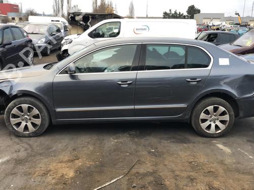 Left tailgate light SKODA SUPERB II (3T4) 2.0 TDI | BP25581381C79  - Image 31