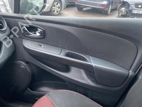 Third brake light RENAULT CLIO IV (BH_) 1.5 dCi 90 | BP25529070L11 