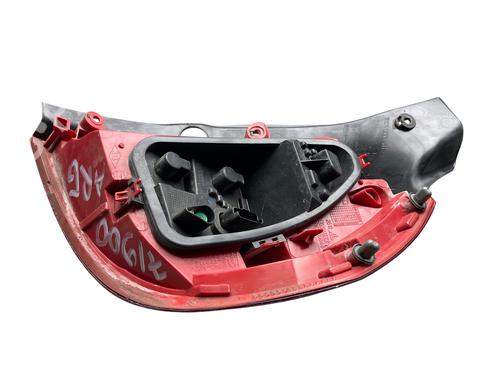 Left taillight RENAULT CLIO III (BR0/1, CR0/1) 1.2 16V Hi-Flex (BR1U, CR1U) | BP27251160C34