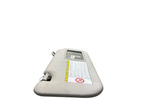 Used Right sun visor Right sun visor TOYOTA URBAN CRUISER (_P1_) 1.4 D-4D (NLP110_, NLP110R) (90 hp) 25528308 25528308