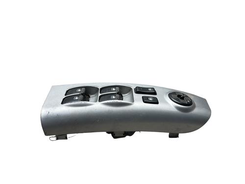 Used Left front window switch Left front window switch KIA SPORTAGE II (JE_, KM_) 2.0 CRDi 4WD (113 hp) 29072639 29072639