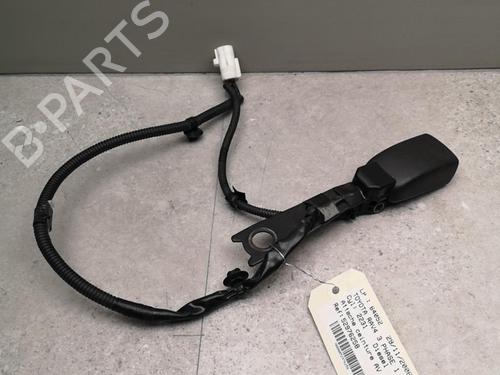 Used Seat buckle TOYOTA RAV 4 III (_A3_) 2.2 D 4WD (ALA30_, ALA30R) (136 hp) 25538916