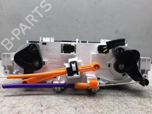 Climate control PEUGEOT 208 I (CA_, CC_) 1.2 VTI 82 | BP25514860I5