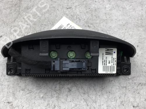 Used Display monitor Display monitor OPEL CORSA C (X01) 1.3 CDTI (F08, F68) (70 hp) 25532789 25532789