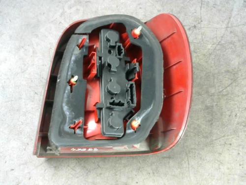 Left taillight VW POLO (6N2) 1.4 16V | BP25576827C34 