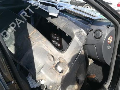 Front wiper motor DACIA DUSTER (HS_) 1.5 dCi | BP25577072M29
