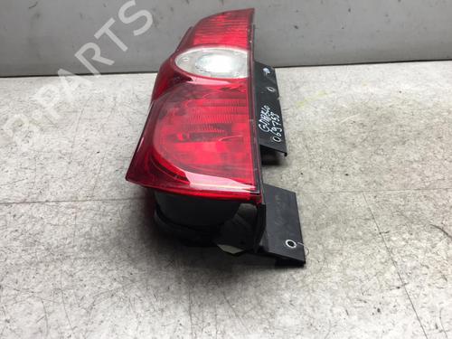 Used Left taillight Left taillight FIAT DOBLO Cargo (263_) 1.6 D Multijet (263WXD1B, 263WXR1B, 263WXX1B, 263ZXD1B,... (105 hp) 25545916 25545916