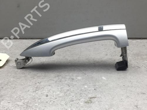 Used Front right exterior door handle HYUNDAI ix20 (JC) 1.4 CRDi (78 hp) 27473144