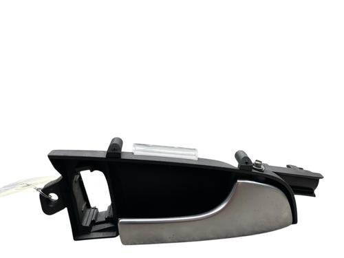Used Front right interior door handle Front right interior door handle AUDI A3 (8P1) S3 quattro (265 hp) 25508525 25508525