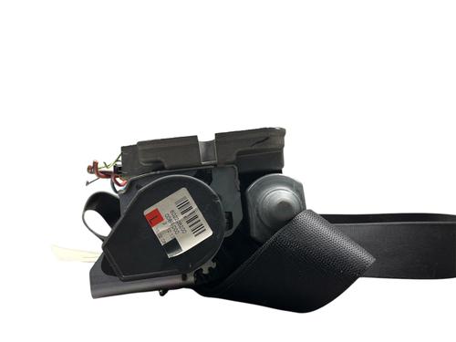 front-left-seatbelt-mercedes-benz-cls-c219-2004-2005-2006-2007-2008-2009-2010-2011-25549227 main image