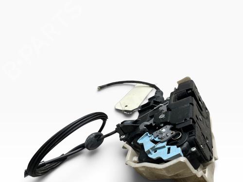 front-left-lock-vw-touran-1t3-2010-2011-2012-2013-2014-2015-2016-34386914 main image
