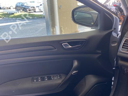 Right front window switch RENAULT MEGANE IV Hatchback (B9A/M/N_) 1.2 TCe 130 (B9MR) | BP33205846I26 - Image 14