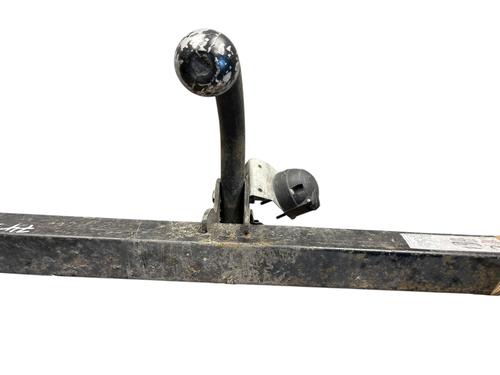 Tow ball/Mechanism PEUGEOT 308 I (4A_, 4C_) 1.6 HDi | BP26286841C141 