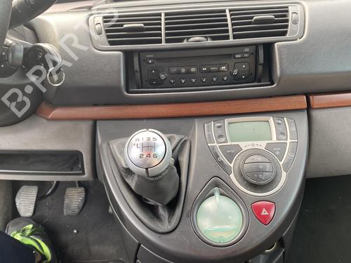 Glove box CITROËN C8 (EA_, EB_) 2.0 HDi 165 | BP25529161C95 