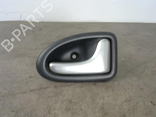 Used Front right interior door handle RENAULT CLIO II (BB_, CB_) 1.4 16V (B/CB0P, BB13) (98 hp) 25524302