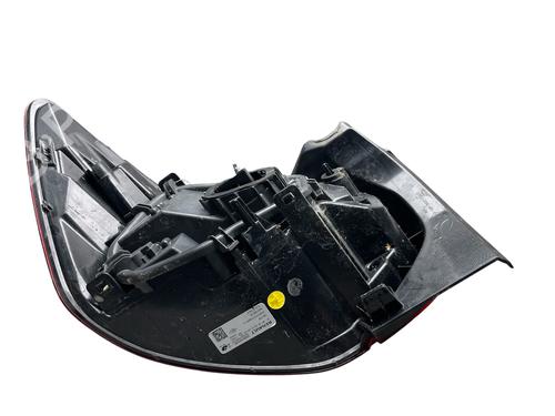 right-taillight-dacia-sandero-iii-2021-33550562 main image