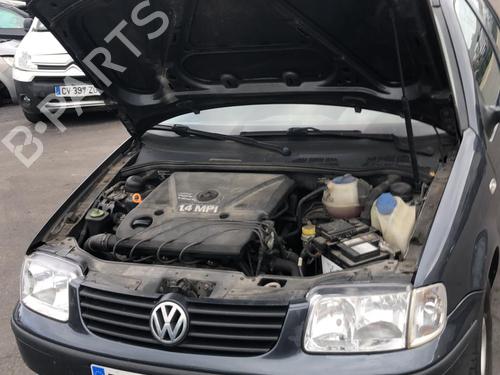 Windscreen washer tank VW POLO (6N2) 1.4 | BP25581926C113 