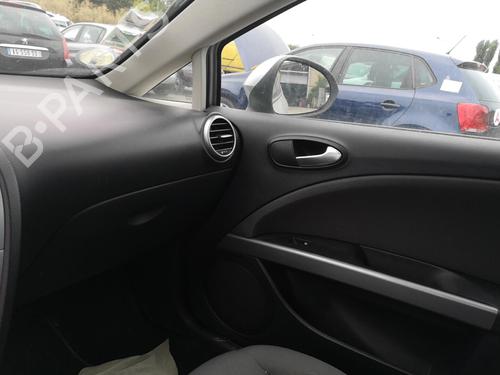 Right mirror SEAT LEON (1P1) 1.6 TDI | BP25561746C27 