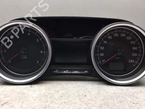Used Instrument cluster Instrument cluster 25557873 25557873