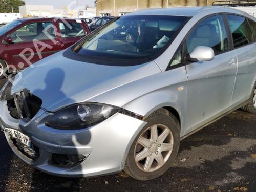 Right front driveshaft SEAT ALTEA XL (5P5, 5P8) 2.0 TDI 16V | BP25581330M39 