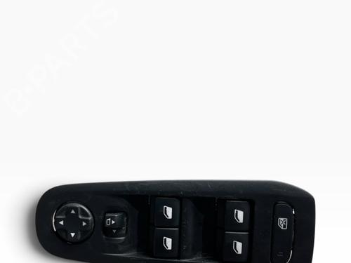 Used Left front window switch Left front window switch PEUGEOT 308 SW II (LC_, LJ_, LR_, LX_, L4_) 1.5 BlueHDi 130 (131 hp) 40444639 40444639