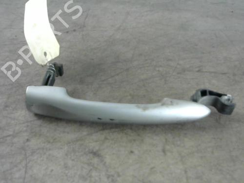 Used Rear right exterior door handle RENAULT MEGANE III Grandtour (KZ0/1) 1.5 dCi (KZ09, KZ0D, KZ1G, KZ29, KZ14, KZ1W, KZ10, KZ1F,... (110 hp) 25524613