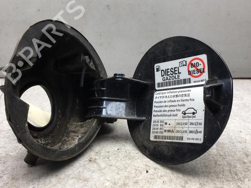 Używane Klapa wlewu paliwa VW PASSAT B6 (3C2) 1.9 TDI (105 hp) 25520872