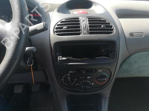 Steering column stalk PEUGEOT 206 Hatchback (2A/C) 1.4 i | BP25517346I23 
