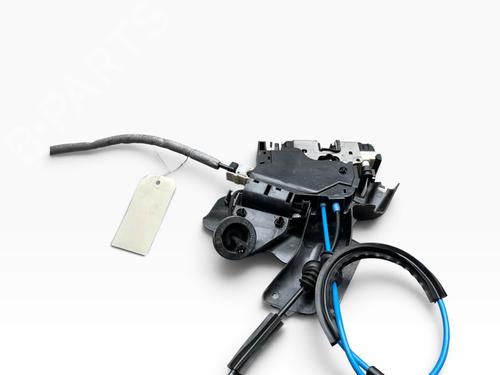 rear-left-lock-mercedes-benz-c-class-w204-2007-2008-2009-2010-2011-2012-2013-2014-2015-27320508 main image