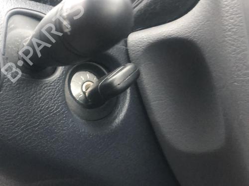 Steering column stalk RENAULT CLIO II (BB_, CB_) 1.4 (B/CB0C, B/CB0S) | BP25581453I23 