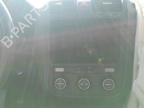 Venstre baglygte bagklap VW GOLF V (1K1) 1.9 TDI | BP25516719C79 