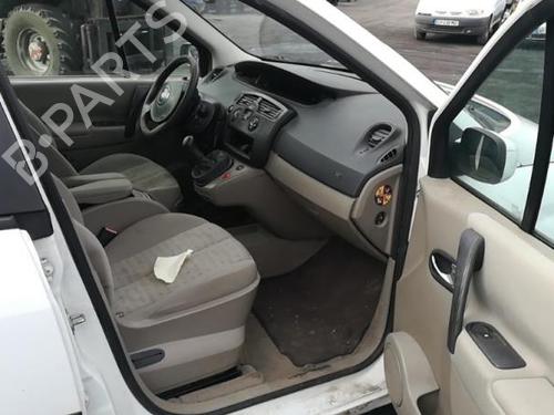 Venstre forlygte RENAULT SCÉNIC II (JM0/1_) 1.5 dCi (JM02, JM13) | BP25553745C28 