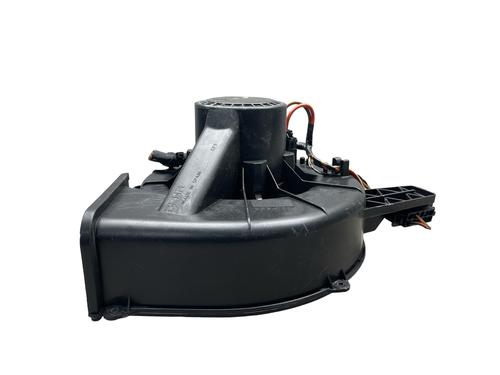 Ventilator motor VW POLO V (6R1, 6C1) 1.2 (70 hp) 25557786