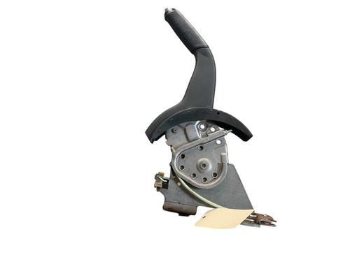 hand-brake-peugeot-4007-vu_-vv_-2007-2008-2009-2010-2011-2012-2013-25542961 main image