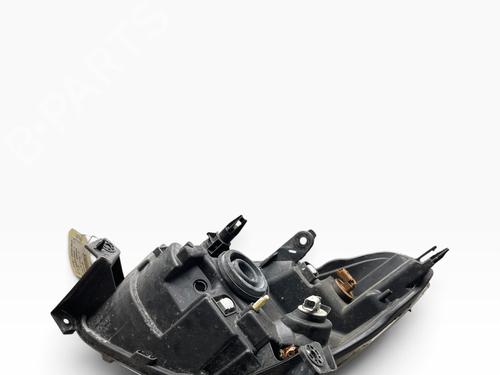 Used Right headlight Right headlight 39520831 39520831