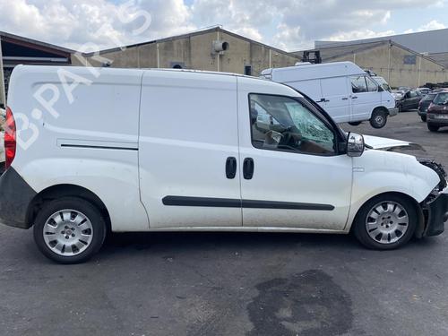 Radio FIAT DOBLO Cargo (263_) 1.6 D Multijet (263WXD1B, 263WXR1B, 263WXX1B, 263ZXD1B,... | BP25545909E6 - Image 13
