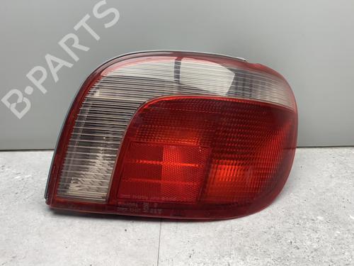Używane Lampa tylna prawa TOYOTA YARIS (_P1_) 1.0 (SCP10_, SCP10R) (68 hp) 25576949