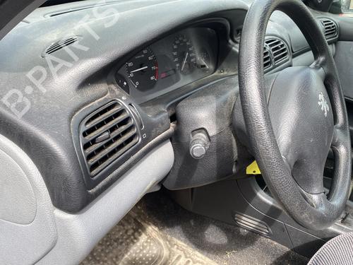 Left mirror PEUGEOT 406 (8B) 1.8 16V | BP25547246C26 