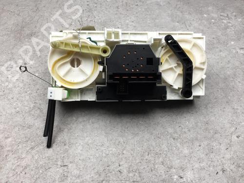 climate-control-opel-astra-g-hatchback-t98-1998-1999-2000-2001-2002-2003-2004-2005-2006-2007-2008-2009-25525523 main image